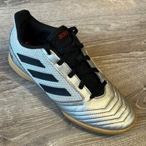 Adidas Predator 19.4 Sala Kids Indoor Soccer Shoes Silver Black G25829 Size 3.5Y
